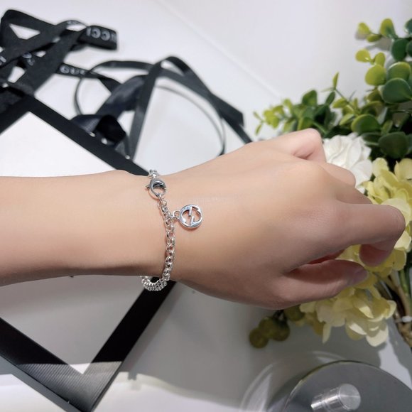 GUCCI  Bracelet Double G interlocking - Picture 7 of 9